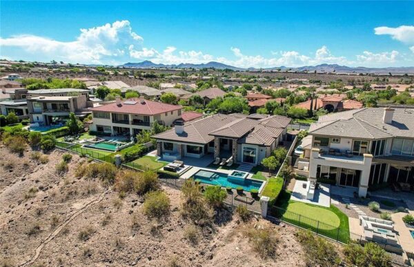 Magnificent Single Story Custom Home on Elevated Lot with Spectacular ...