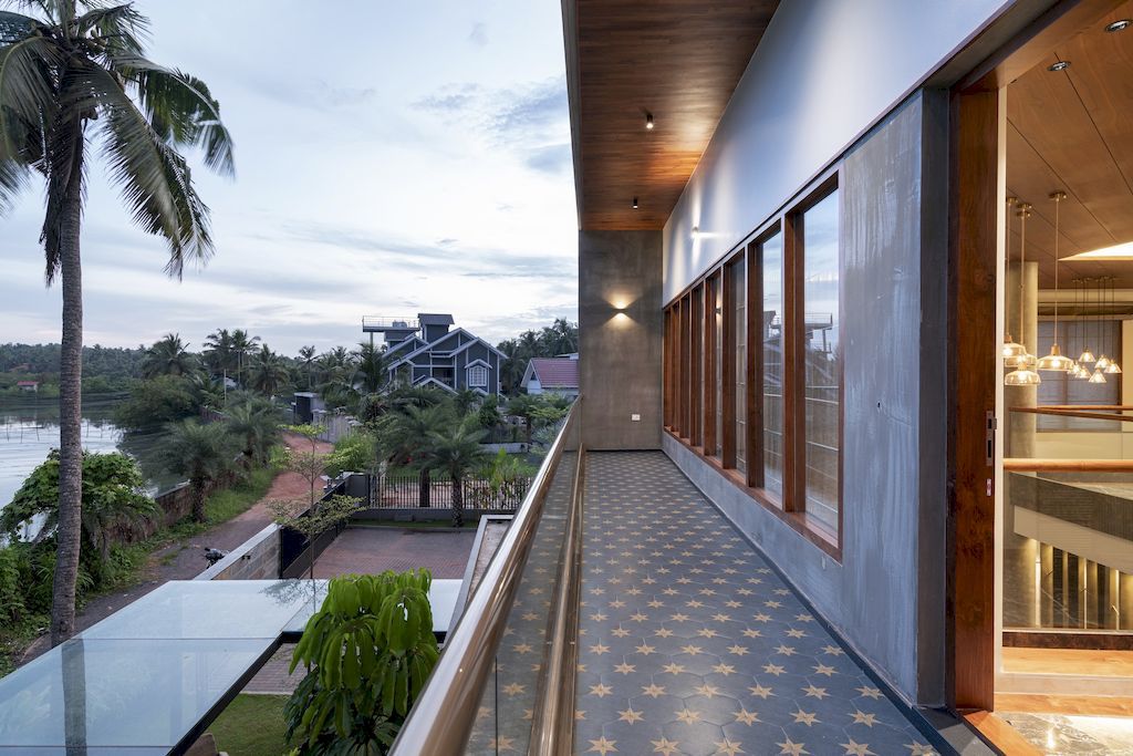 Milash Residence Creates Peaceful Feeling by Nufail Shabana Architects 2