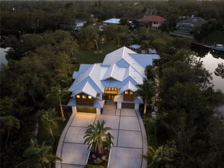 One of A Kind Spectacular Waterfront Masterpiece in The Heart of Sarasota, Florida for Sale at $5.5 Million