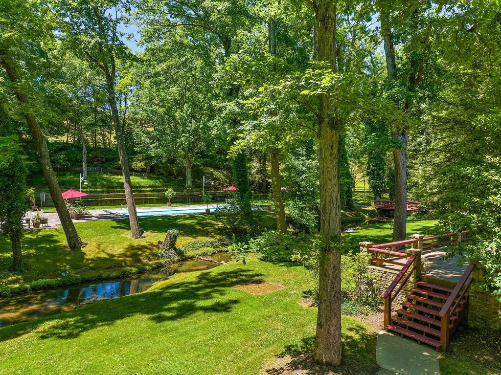 The Estate in Ligonier is a luxurious home set on gorgeous geography and well maintained now available for sale. This home located at 121 Red Arrow Rd, Ligonier, Pennsylvania; offering 09 bedrooms and 12 bathrooms with 3,901 square feet of living spaces.