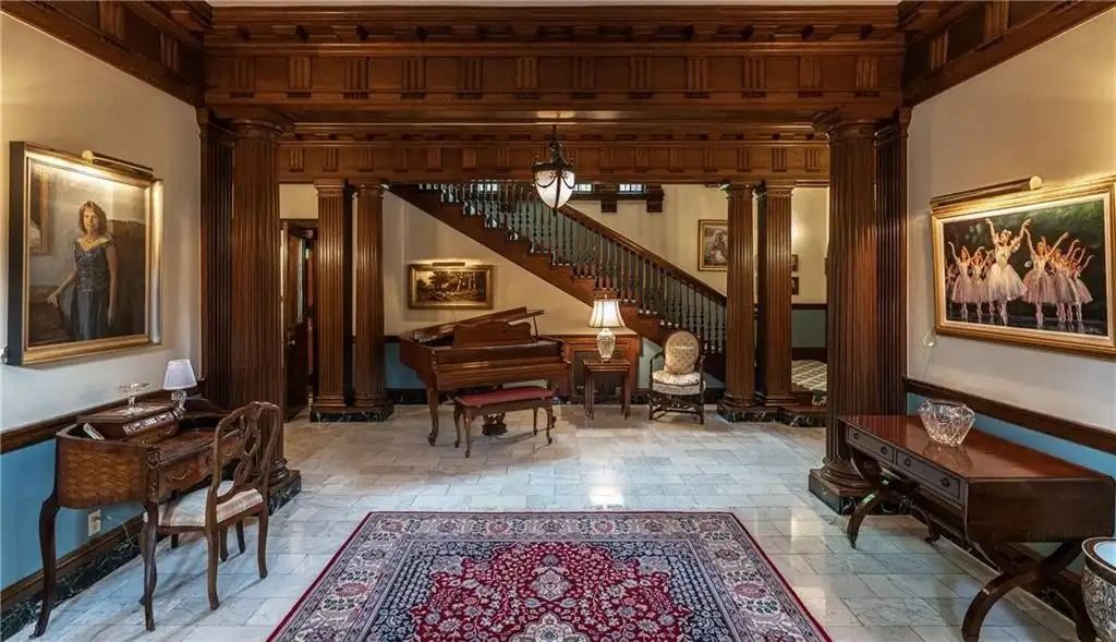 The Estate in Pittsburgh is a luxurious home offering unmatched privacy, exquisite built-ins and high-end appliances now available for sale. This home located at 1145 Beechwood Blvd, Pittsburgh, Pennsylvania; offering 09 bedrooms and 09 bathrooms with 14,302 square feet of living spaces.