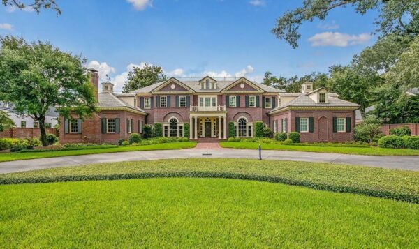 The $7.8 Million 3-Story Estate Home Located in Central Jacksonville, Florida is One of the Most Beautiful Homes and Properties Designed by Architect Richard Skinner