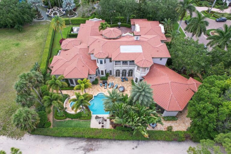 This $12.45 Million Stunning 2 Story Estate in Palm Beach Gardens Embodies The Ultimate Florida Luxury Lifestyle