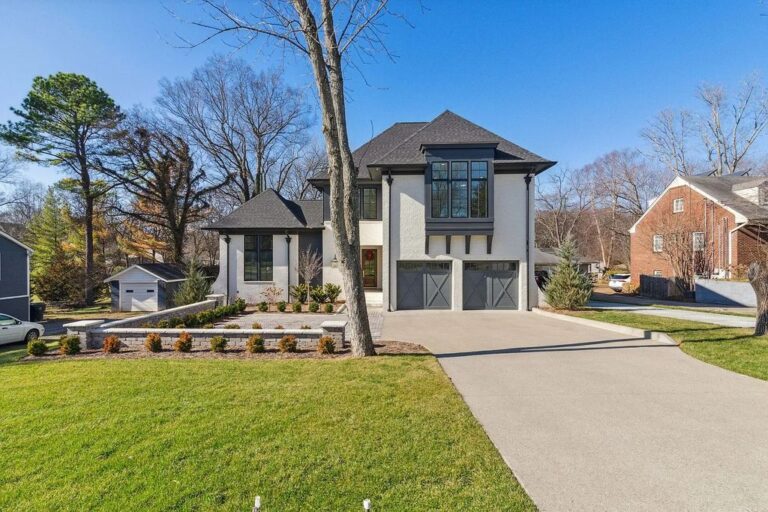 This $2.325M Home in Nashville, TN is The Perfect Blend of High End Quality and Comfortable Space for Entertaining Family