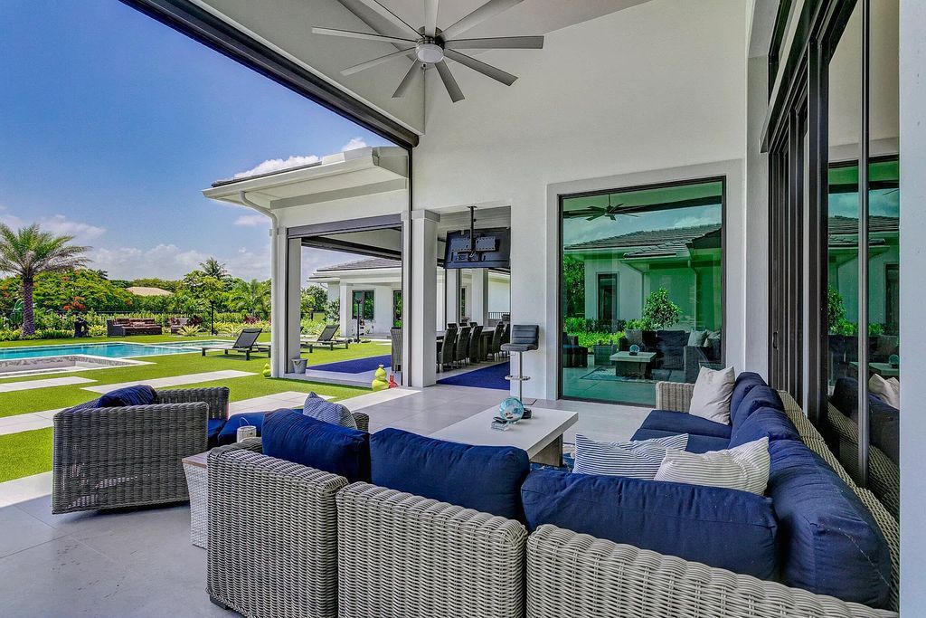 5812 Lady Luck Road, Palm Beach Gardens, Florida, is the finest modern new construction that is available in Steeplechase, one of the most desirable neighborhoods. This wonderful home in South Florida features the crispest modern interior and modern technology, such as the solar roof and Icynene foam insulation.