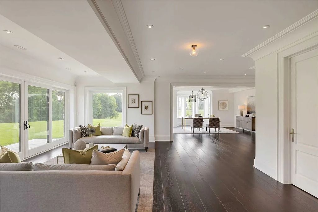 The Estate in Ontario is a luxurious home having all amenities for your best entertainment such as an indoor spa, indoor pool, steam room, Scandinavian sauna, wine room and theatre room now available for sale.