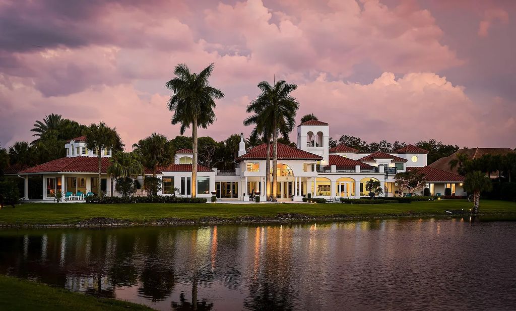 13101 Monet Lane, Palm Beach Gardens, Florida, completed new renovations early in 2019 with an all-new pool, spa, and fire pit in 2022. It is perfect to enjoy the private beach club and our renowned 36 holes, or drive your golf cart to The Bear's Club or Trump National Golf Course Jupiter for more world-class golf.