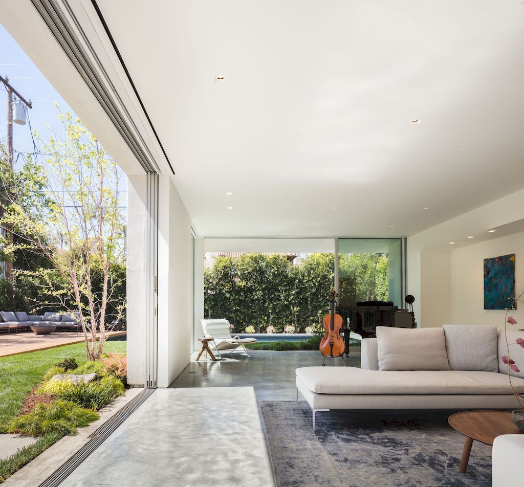 19th Street House in Los Angeles by Ehrlich Yanai Rhee Chaney Architects