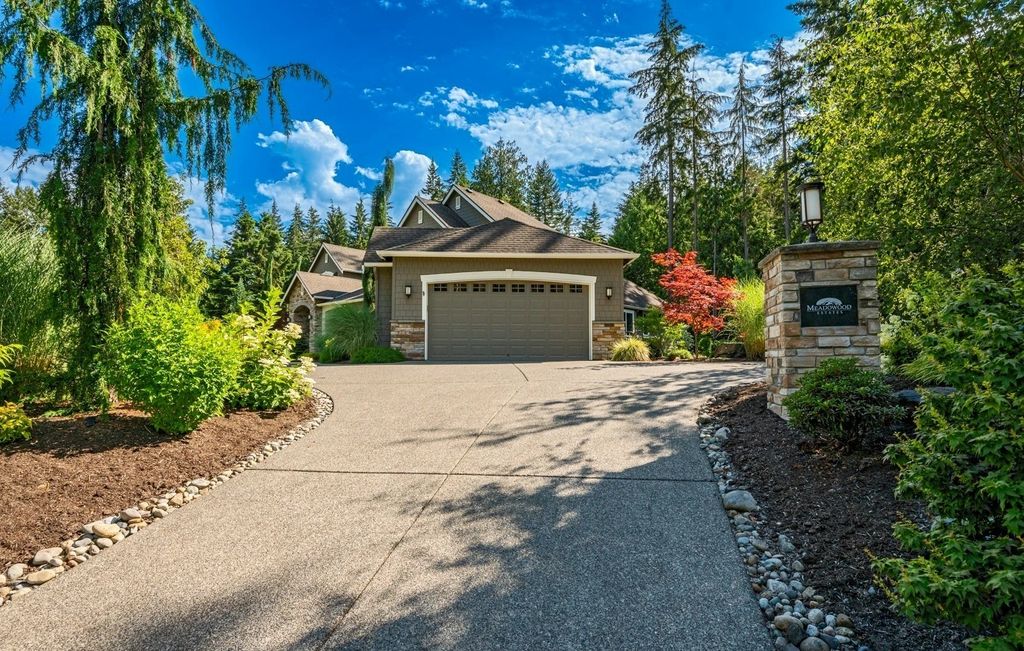 The Home in Redmond is a luxurious home with gracious room sizes and cozy spaces, now available for sale. This home located at 9215 255th Avenue NE, Redmond, Washington