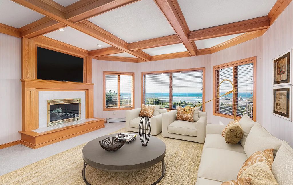 The Estate in Waldport is a luxurious home built by Bill Partain in the private gated community, having close access to the beach and now available for sale.