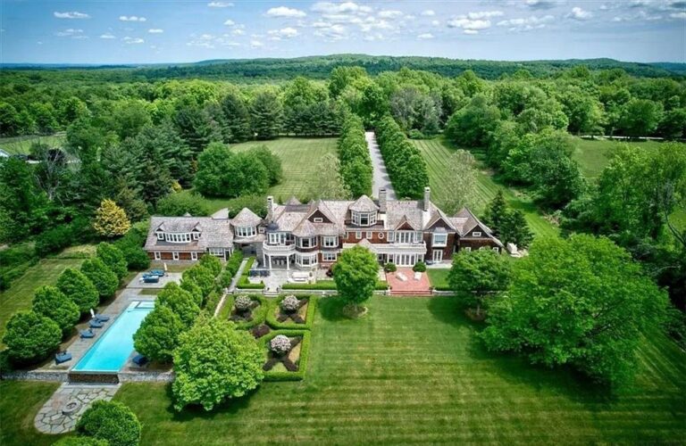 Experience Luxury Living in This $8.999M Magnificent Home with Endless Amenities and Breathtaking Views in North Salem, NY