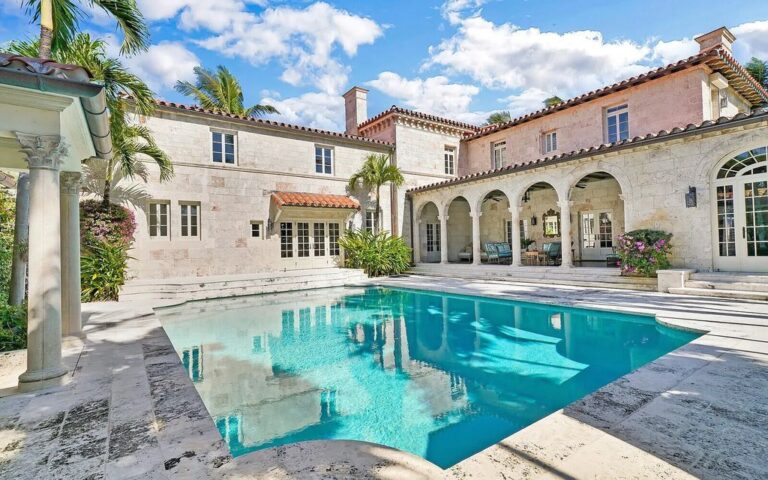 One of the Most Beautiful Waterfront Estate Located in Palm Beach, Florida is Asking $48 Million