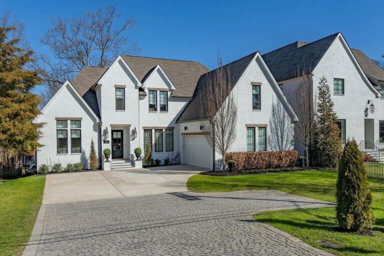 Quality Abounds throughout this $3,100,000 Elegant Home in Nashville, TN