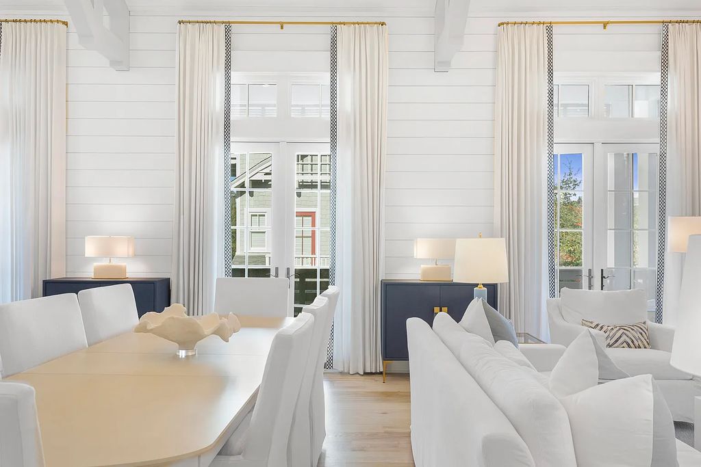 72 S Founders Lane, Inlet Beach, Florida, is one of renowned architect Geoff Chick's most beautiful homes. It is tucked away privately behind the gates of WaterSound Beach but is conveniently close to all the restaurants and shopping the 30A area offers.
