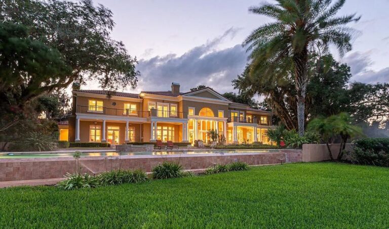 This $5.5 Million Gated Riverfront Estate in Orange Park, Florida is Designed by Cronk Duch Architects