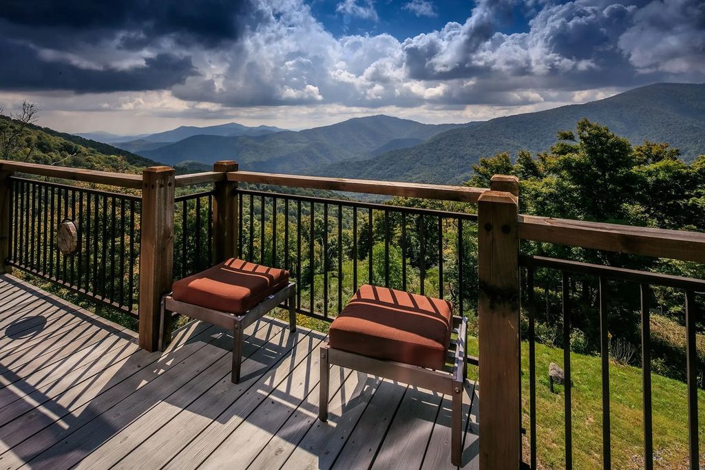 The Home in Newland is one of a kind home with a peaceful private escape for owners and guests alike, now available for sale. This home located at 1600 and 517 Atria Lane, Newland, North Carolina