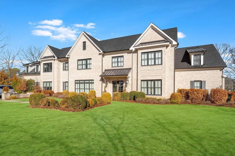 This $5,450,000 Smart Home in Nashville, TN Features the Height of Sophistication in Luxe