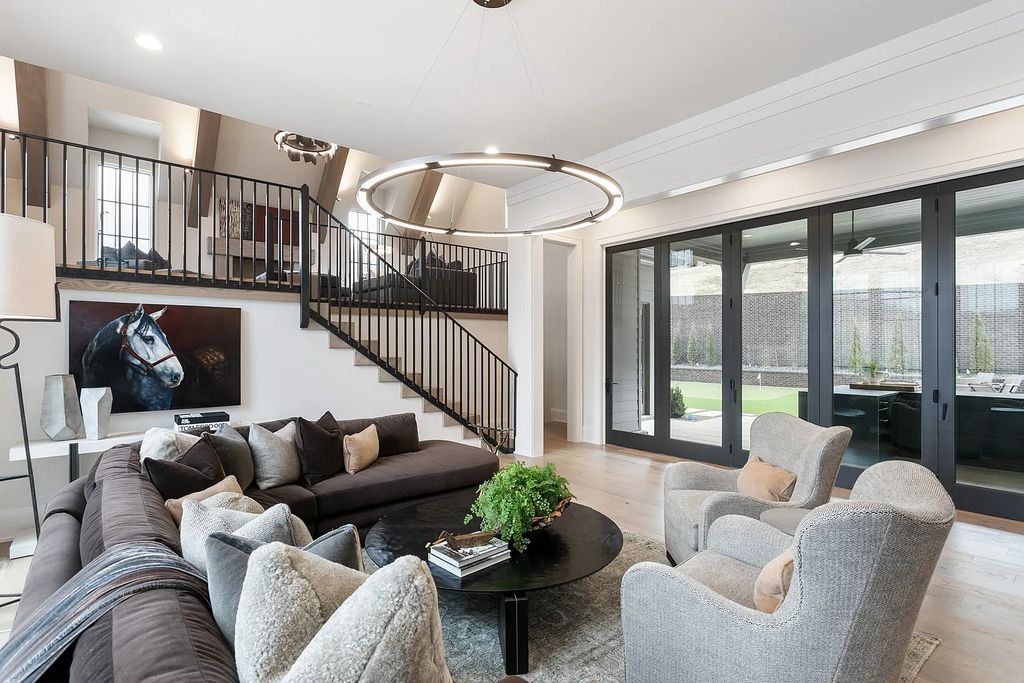 The Estate in Brentwood is a luxurious home featuring ultramodern amenities now available for sale. This home located at 1405 Montmorenci Pass, Brentwood, TN 37027, Tennessee; offering 04 bedrooms and 08 bathrooms with 8,943 square feet of living spaces.