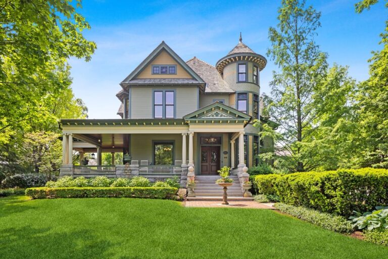 This Home in Hinsdale, IL with Historic Details and Modern Luxury Upgrades Throughout Lists for $3.295M