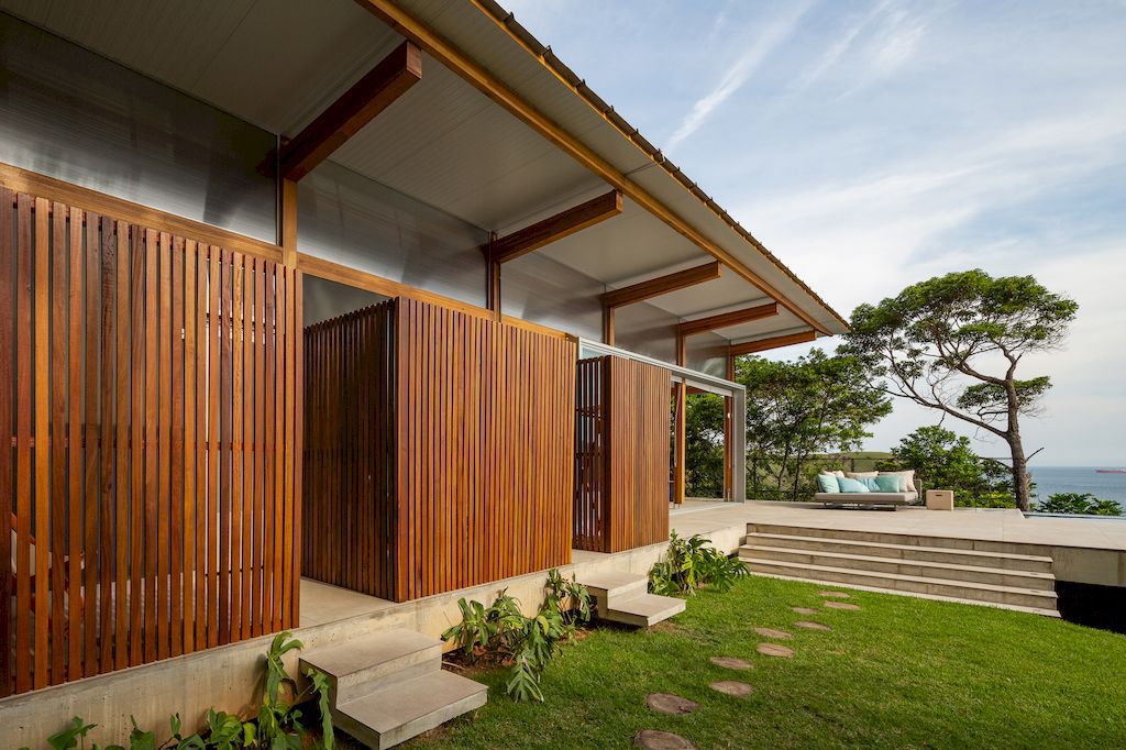 Toque Toque House, simple, flexible project in Brazil by Nitsche Arquitetos