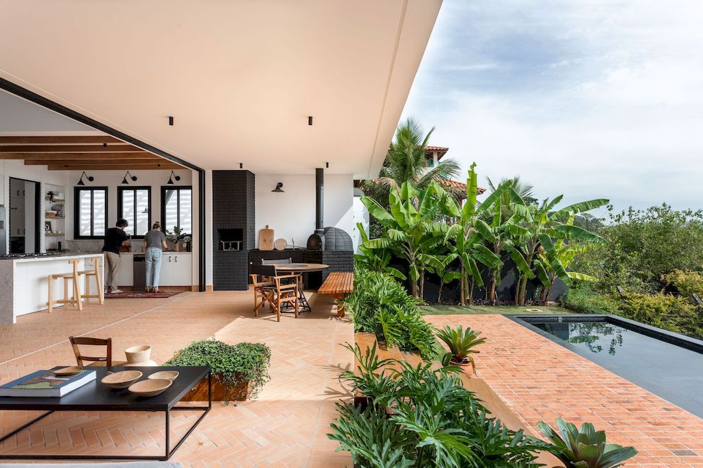 Assossego House Brings Natural Relaxation by Carol Miluzzi Arquitetura