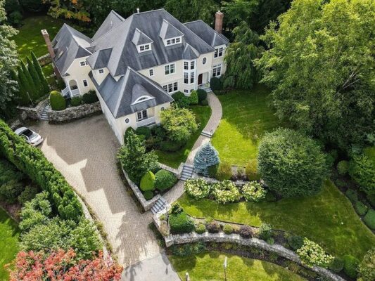 Beautiful Mansion in Lexington, MA Equipped with an Elevator Connecting Four Level Living Spaces All in One Sale for $3.868M