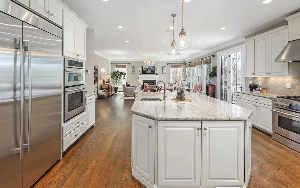 The Estate in McLean is a luxurious home ideal for entertaining and comfortable family living now available for sale. This home located at 1656 Perlich St, McLean, Virginia; offering 05 bedrooms and 06 bathrooms with 5,745 square feet of living spaces.