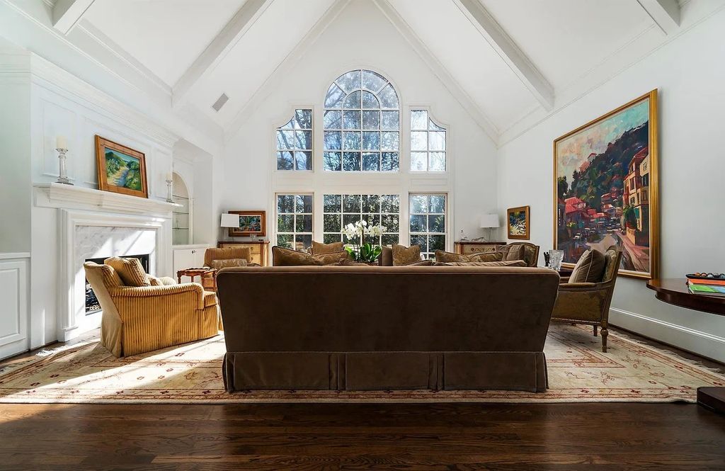 The Estate in Chapel Hill is built with uncompromising quality and constructed with the highest attention to detail, now available for sale. This home located at 11107 Governors Dr, Chapel Hill, North Carolina