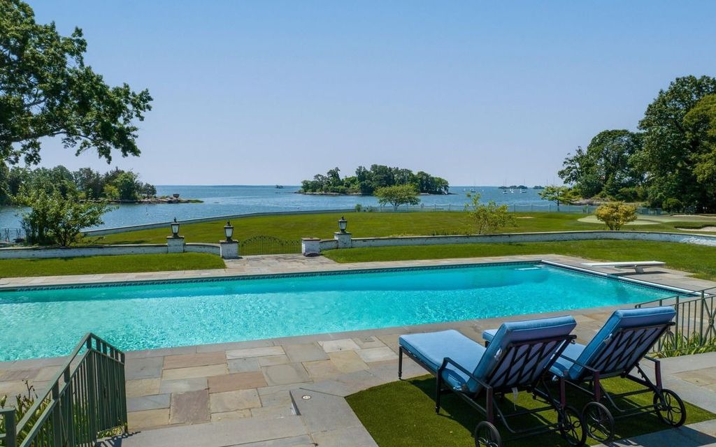 The Estates in Greenwich is a significant waterfront estates with breathtaking water views from sunrise to sunset, now available for sale. This home located at 21 Vista Dr, Greenwich, Connecticut