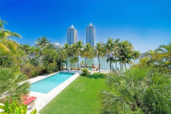 Experience the Ultimate in Waterfront Luxury Living at Villa Crono – Miami Beach’s Most Captivating Mediterranean Masterpiece for $21 Million