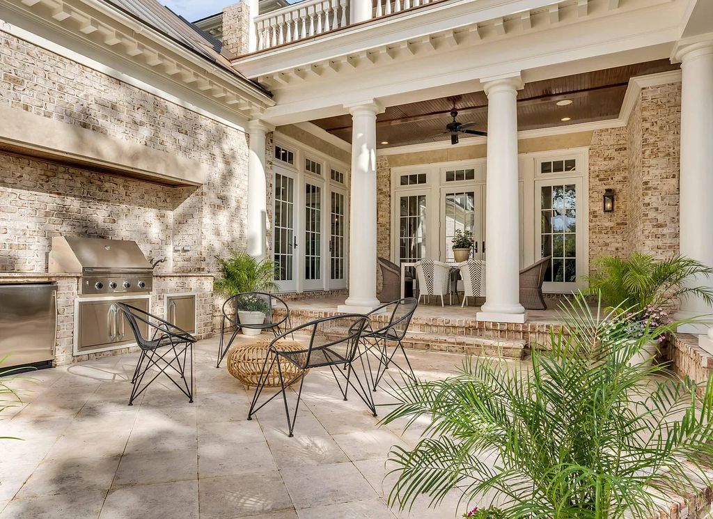 The Estate in Charleston is a luxurious home offering rare front and back unobstructed golf course views now available for sale. This home located at 59 Iron Bottom Ln, Charleston, South Carolina; offering 06 bedrooms and 08 bathrooms with 8,191 square feet of living spaces.