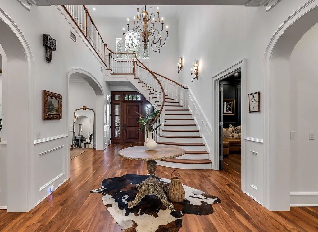 The Estate in Charleston is a luxurious home offering rare front and back unobstructed golf course views now available for sale. This home located at 59 Iron Bottom Ln, Charleston, South Carolina; offering 06 bedrooms and 08 bathrooms with 8,191 square feet of living spaces.