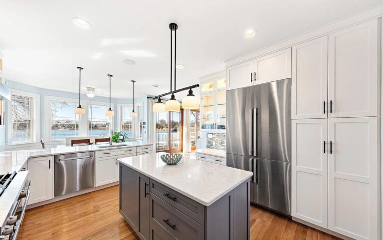 Gorgeous Waterfront Beauty of Modern Elegance in Manasquan, NJ Hits ...