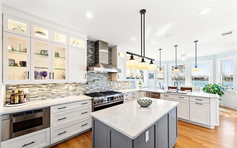 Gorgeous Waterfront Beauty of Modern Elegance in Manasquan, NJ Hits ...