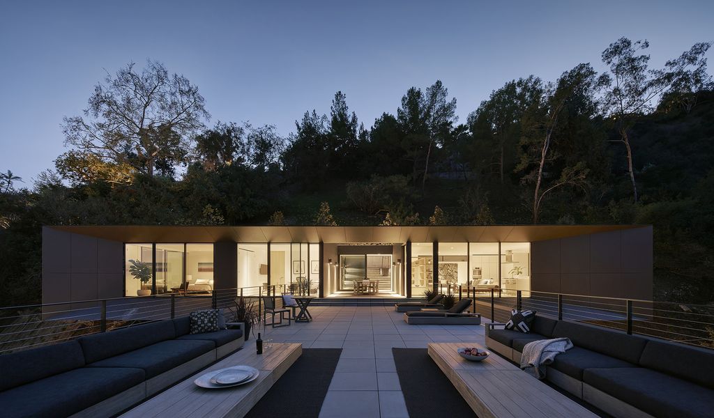 LR2 House to Enjoy Outdoor California Stylelife by Montalba Architects