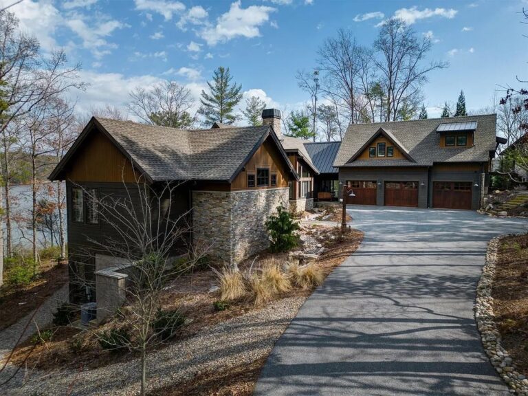 Luxury Waterfront Living at Old Wildlife Club on Lake James in North