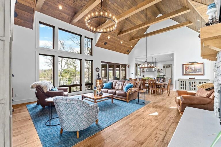 Luxury Waterfront Living at Old Wildlife Club on Lake James in North