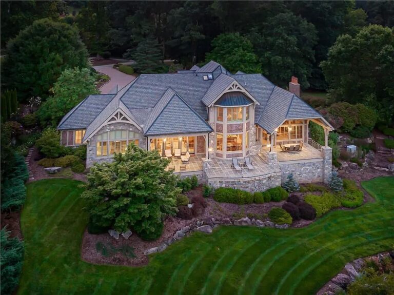 Listing for $3.15M, This Stunning Estate Honed From the very Best Workmanship and Dripping in Luxurious Finishes in Arden, North Carolina