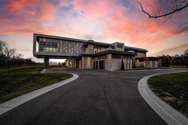 Listing for C$14.499M, This 3.5 Acres Estate Is The Bugatti Of Luxury Real Estate For The Ultimate Car Enthusiast in Ontario