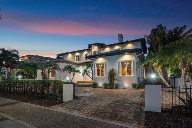 Luxurious Mansion with Sprawling Lot in Boynton Beach is Listing for $8 Million