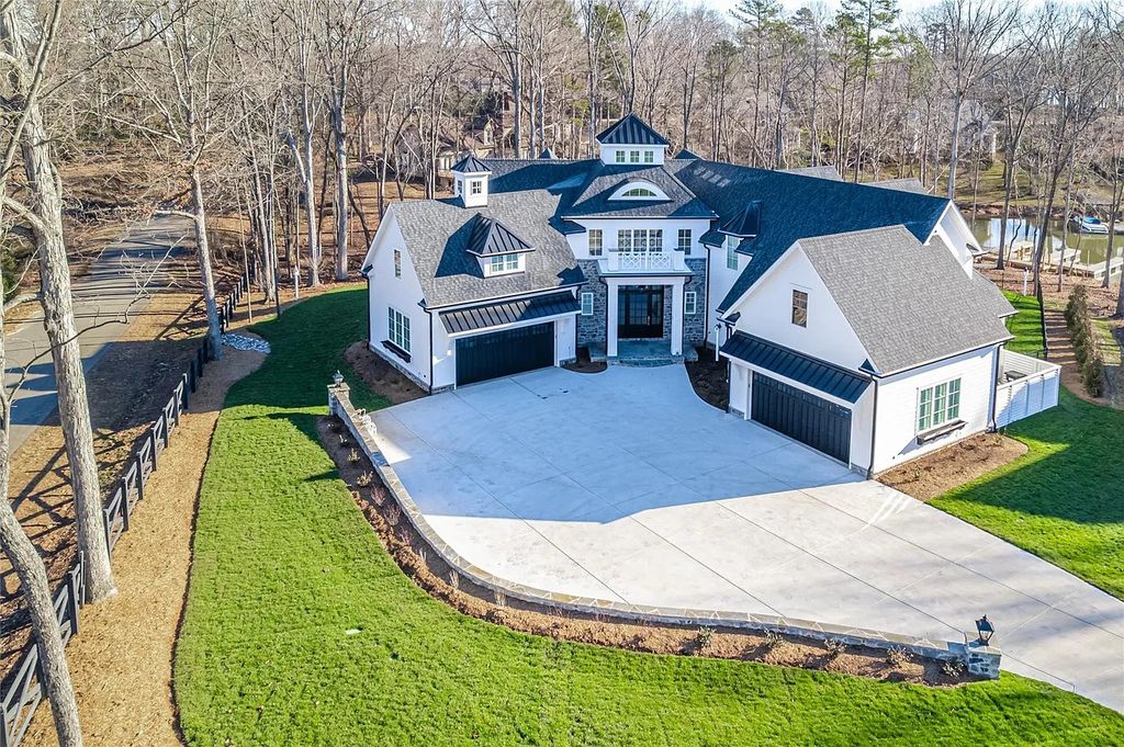 The Estate in Mooresville is designed by Patrick Joseph Distinctive Homes, a premier builder with a reputation for constructing some of the most exquisite residences, now available for sale. This home located at 103 Saylors Watch Ln, Mooresville, North Carolina