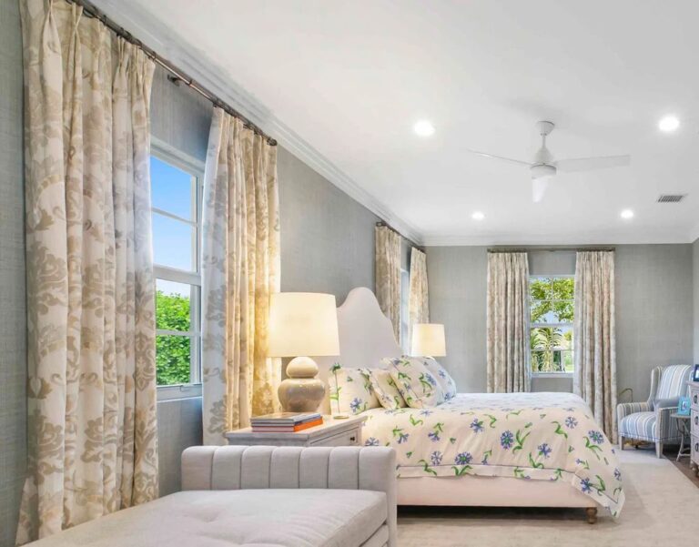 Stunning 8 Million Luxury Home in Equestrian Club Estates, Wellington