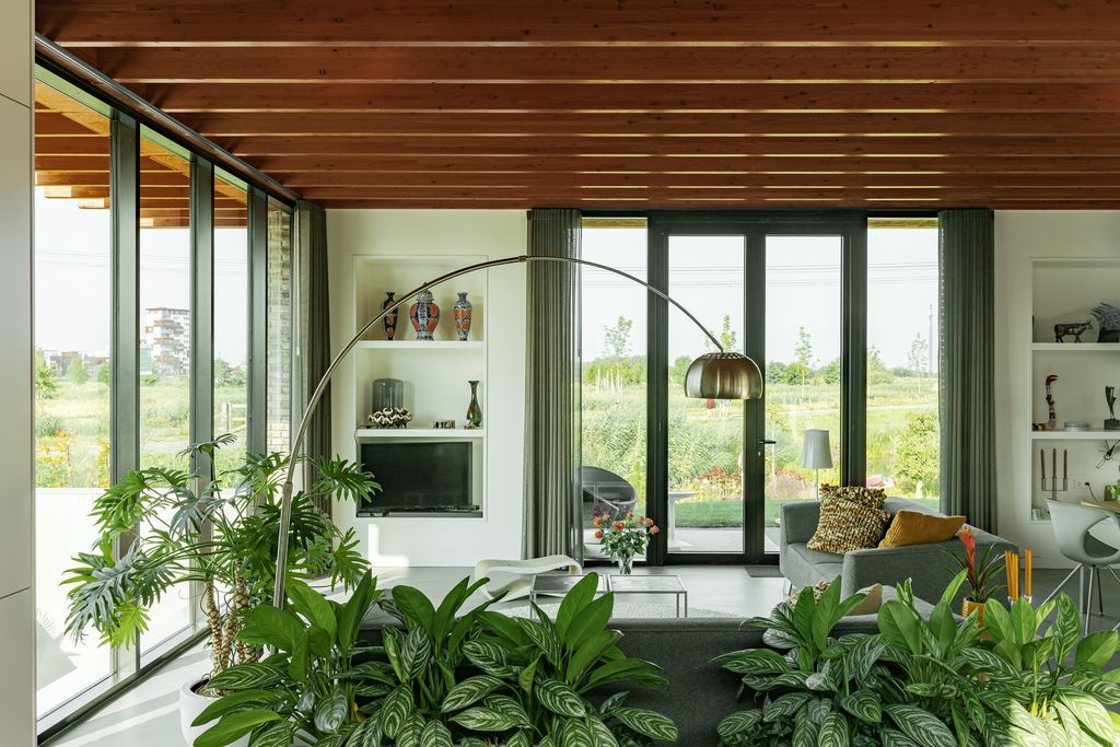 Terphouse Rotterdam, Sustainable Home with Timber roof by Studio AAAN