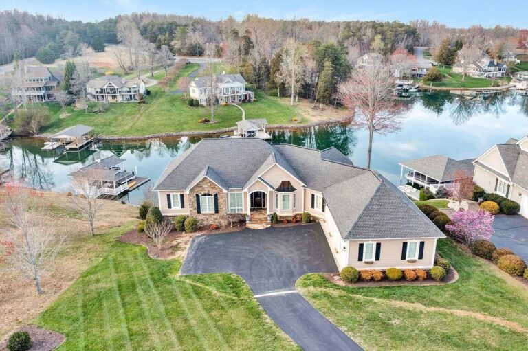 This $2.499M Waters Edge Custom Built Home in Penhook, VA Offers ...