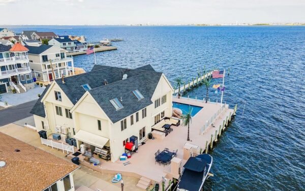 This $2.5M Recognizable and Iconic Home in Toms River, NJ Is Truly an ...