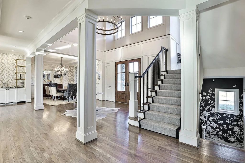 The Estate in Cincinnati is a luxurious home where every space is a perfect corner for relaxing now available for sale. This home located at 5305 Graves Rd, Cincinnati, Ohio; offering 05 bedrooms and 06 bathrooms with 6,538 square feet of living spaces. 