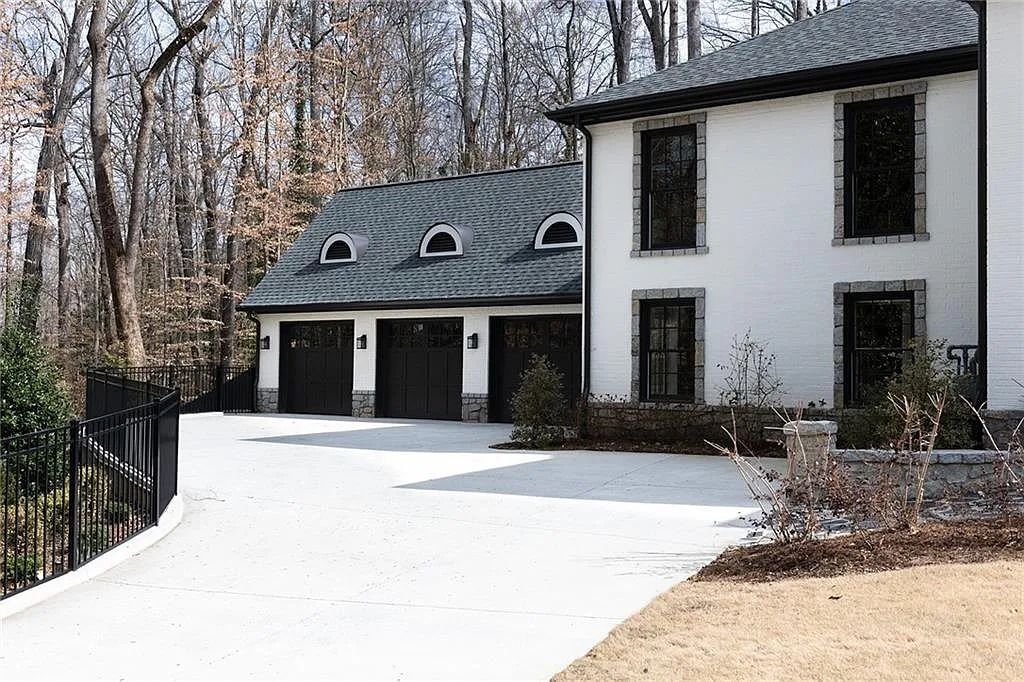 The House in Atlanta is loaded with priceless, perfectly architectural features, now available for sale. This home located at 3565 Haddon Hall Rd NW, Atlanta, Georgia