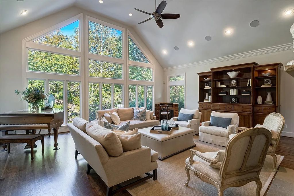 The Home in Charlotte provides unmatched beauty and privacy with a view that will take your breath away, now available for sale. This home located at 2024 Delpond Ln, Charlotte, North Carolina