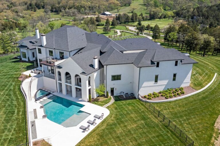 Luxurious Gated Community Home with Spacious Living, and Picturesque Views in Franklin, Tennessee Asking for $16 Million