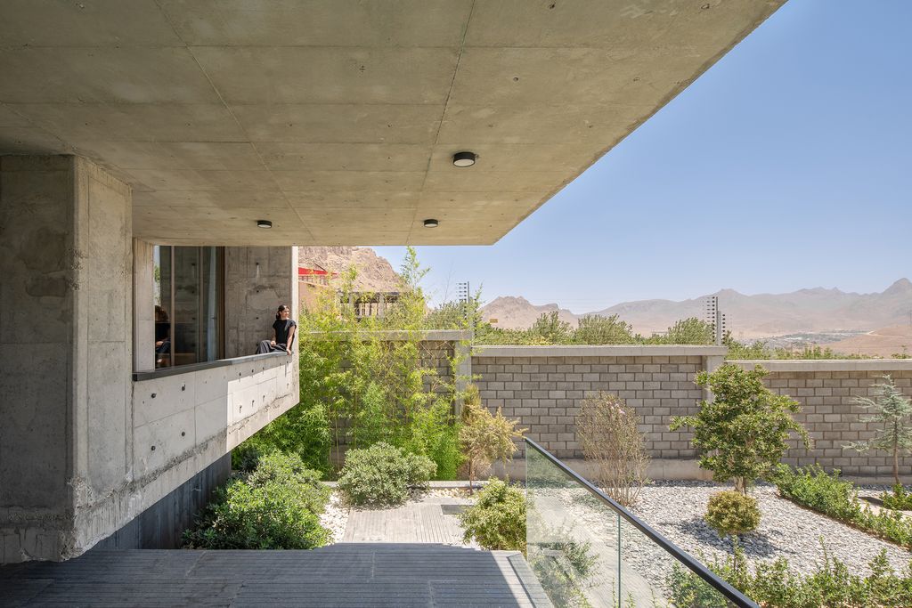 Bagh Shahr Villa, Prominent Home on Slope in Iran by Experience Studio